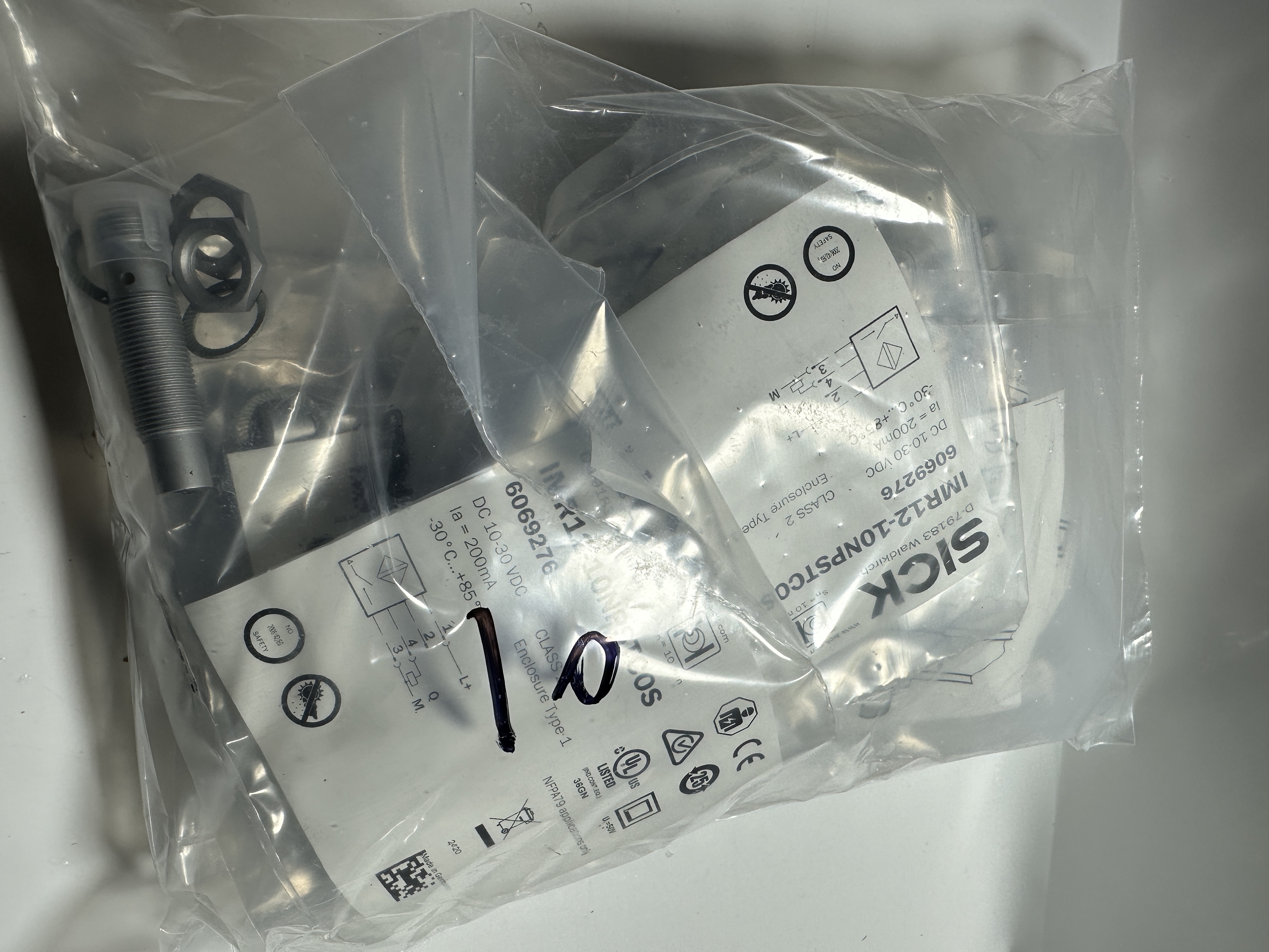 LFV230-XXSNBTPM0400SICK品牌水平傳感器封裝SOT-23-8原裝正品