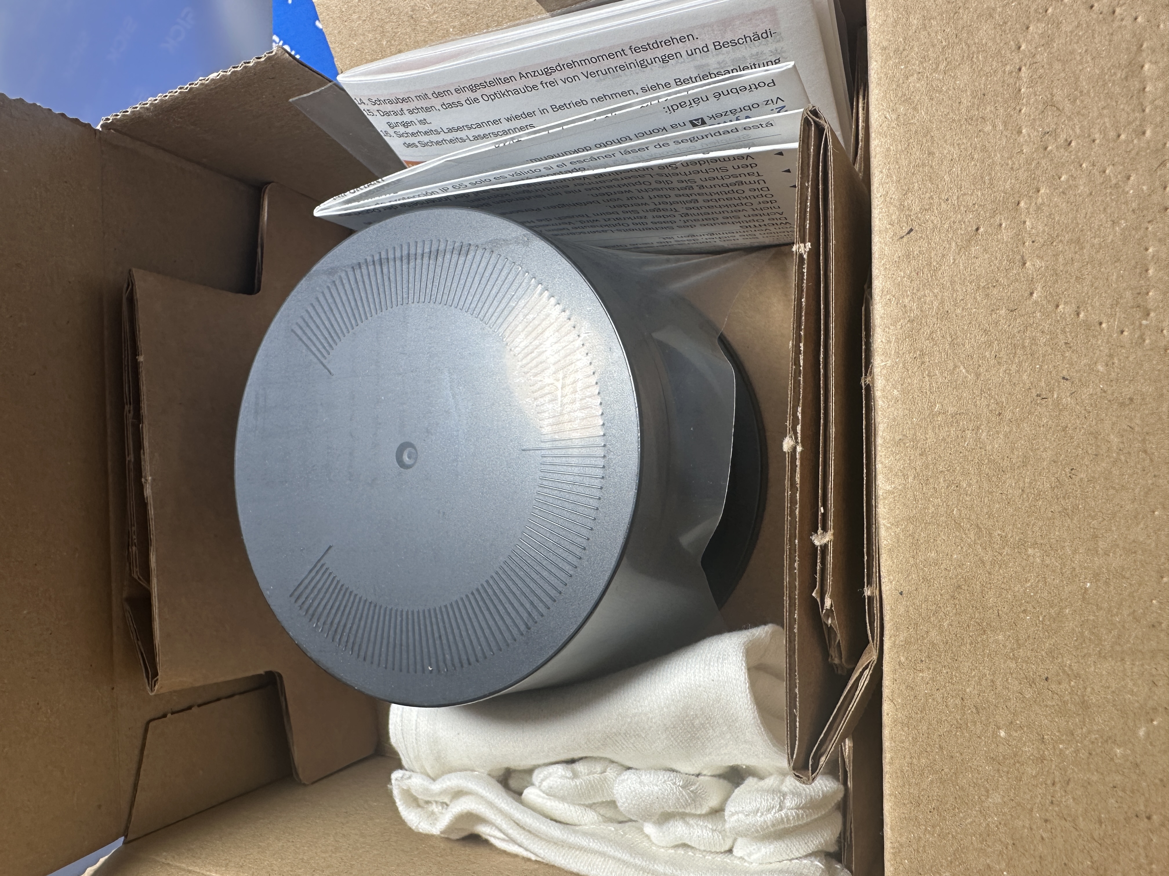 SICK光電開關(guān)傳感器WFS3-40P01CS01NO：6053761