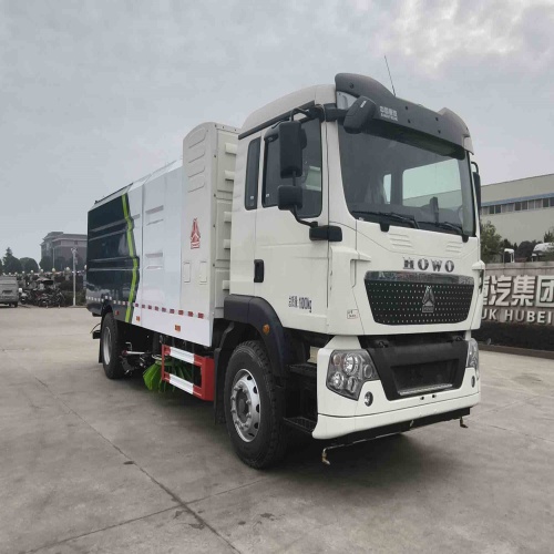 重汽豪沃18噸新能源洗掃車干濕兩用環(huán)衛(wèi)車制造工廠便宜環(huán)?，F(xiàn)車