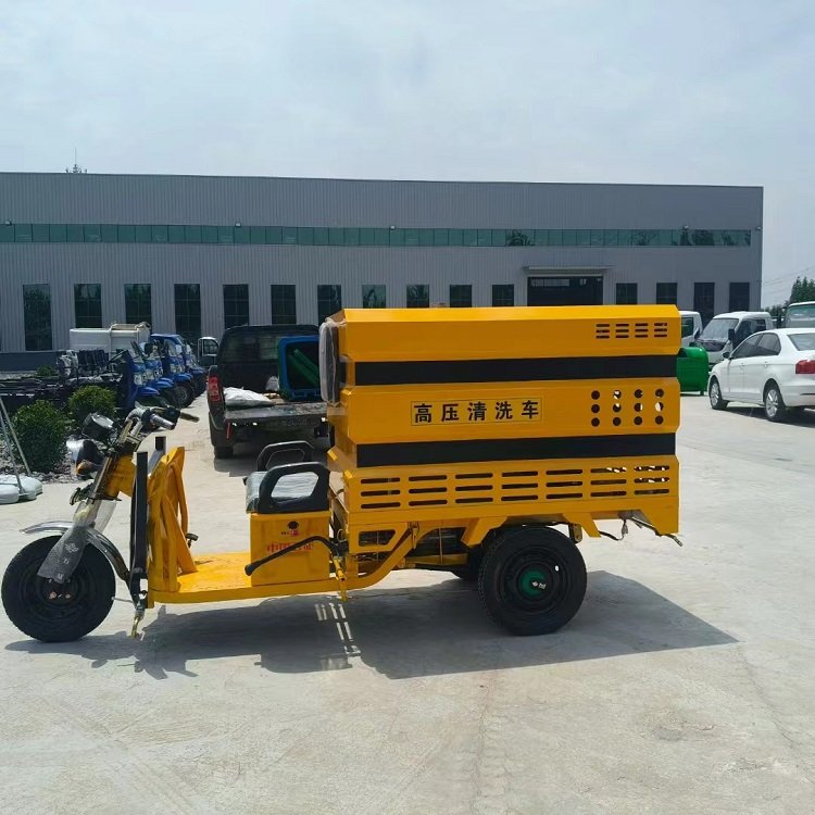 電動高壓清洗車廠家噴澆綠植路面養(yǎng)護(hù)動力強(qiáng)勁減壓減震康源