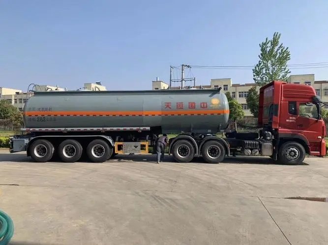 石家莊危險(xiǎn)品槽罐車物流專線直達(dá)零擔(dān)整車運(yùn)輸